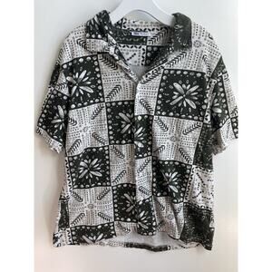 Zara Olive and White Geometric Men Shirt Size XL Short Sleeve